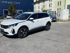 Objavte viac informácií o vozidle Peugeot 5008 1,5 BlueHDi ALLURE PACK EAT8