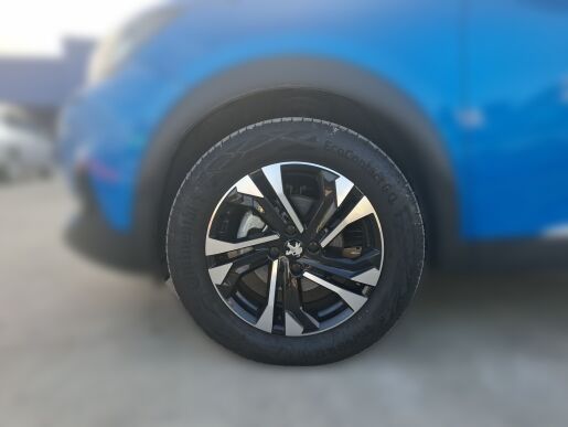 Peugeot 2008 ALLURE PACK 1.2 PureTech 130k EAT8