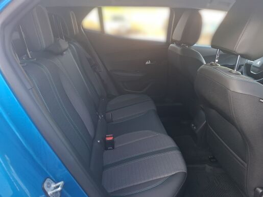 Peugeot 2008 ALLURE PACK 1.2 PureTech 130k EAT8