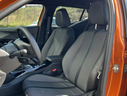 Peugeot 2008 1.2 PureTech Allure Pack 100k BVM6