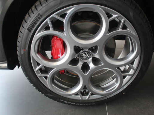 Alfa Romeo Tonale 1.5 e-Hybrid 130k Ediz. Speciale  