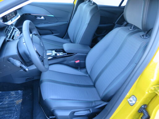 Peugeot 208 ALLURE Electric 136k 50 kWh