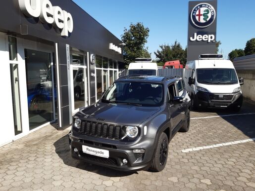 Jeep Renegade 1.5 130k Night Eagle