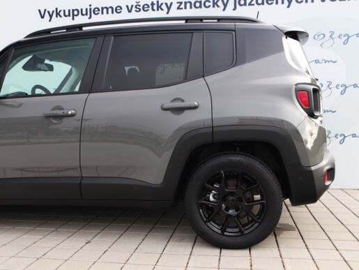 Jeep Renegade UPLAND 1.5e-hybrid 130K FWD 7st. DDCT  