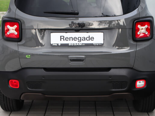 Jeep Renegade UPLAND 1.5e-hybrid 130K FWD 7st. DDCT  