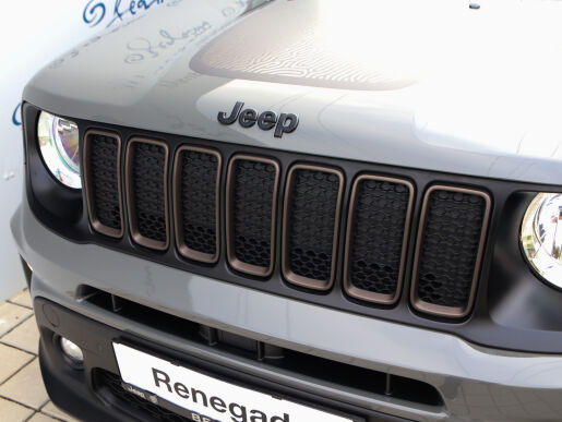 Jeep Renegade UPLAND 1.5e-hybrid 130K FWD 7st. DDCT  