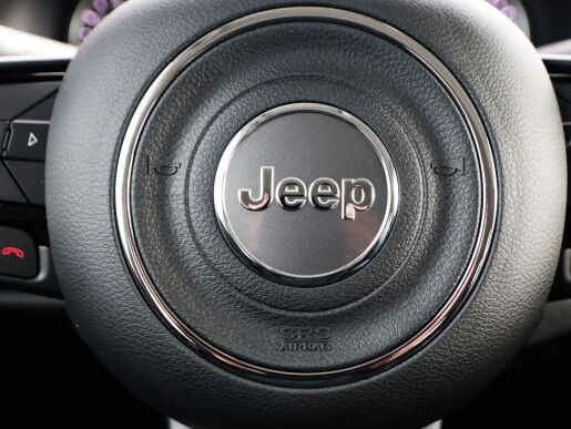 Jeep Renegade UPLAND 1.5e-hybrid 130K FWD 7st. DDCT  