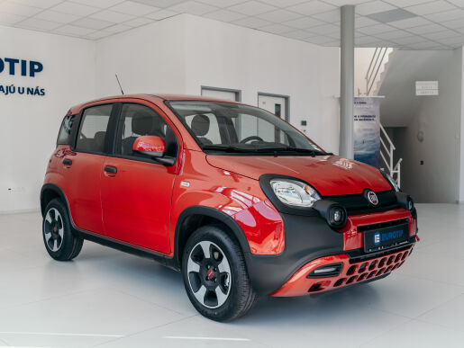 Fiat Panda City Cross 1.0 Hybrid 