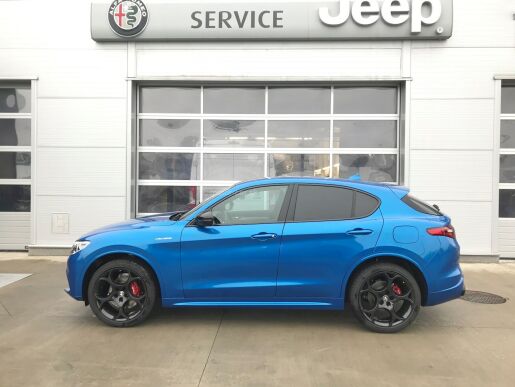 Alfa Romeo Stelvio 2.0 GME 8AT Q4 Veloce