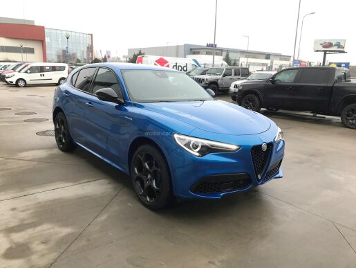 Alfa Romeo Stelvio 2.0 GME 8AT Q4 Veloce