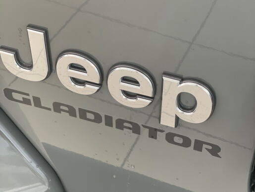 Jeep Gladiator JEEP GLADIATOR 3,0 CRD 264K OVERLAND