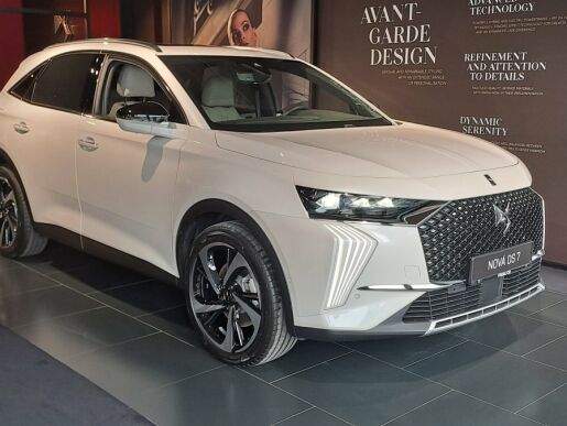 DS Automobiles DS 7 1,5 BlueHDi 130k EAT8 RIVOLI