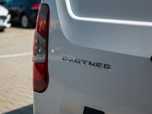 Peugeot Partner PARTNER PREM 1.5 BlueHDi 130k BVM6 1000kg L2