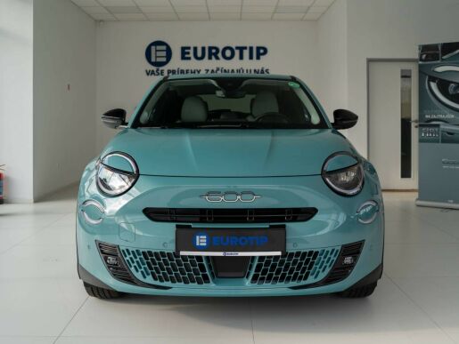 Fiat 600 600e 54kWh 156k La Prima