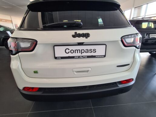 Jeep Compass 1,5 MHEV, 7DCT