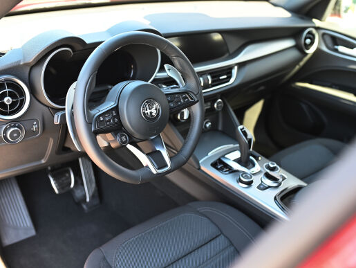 Alfa Romeo Stelvio SPRINT 2.2. TURBO DIESEL 160k 8AT RWD