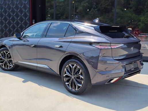 DS Automobiles DS 4 PureTech COLLECTION Antoine de Saint EXUPÉRY 130k EAT8