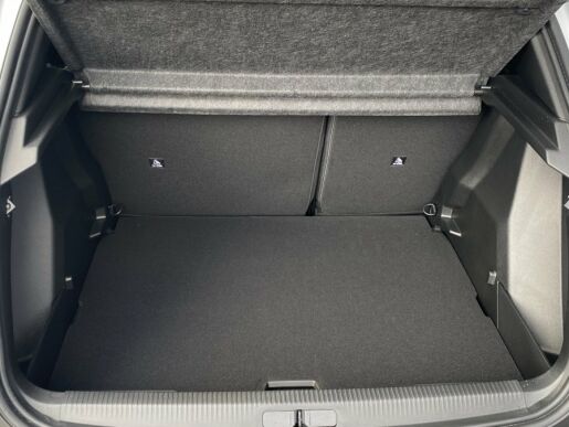 Peugeot 2008 1.2 PureTech ALLURE 130k EAT8