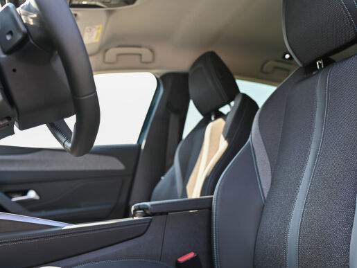 Peugeot 308 ALLURE 1.2 PureTech 130k EAT8