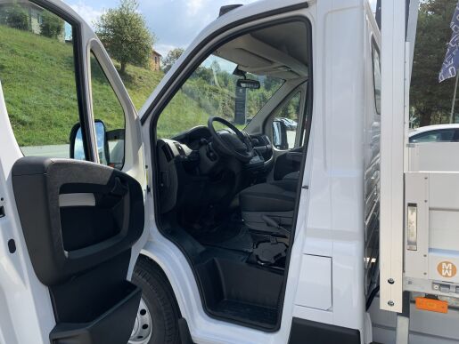 Peugeot Boxer Sklápač Kabína 335 L2 2.2L BlueHDi 103 kW / 140 k S&S BVM6