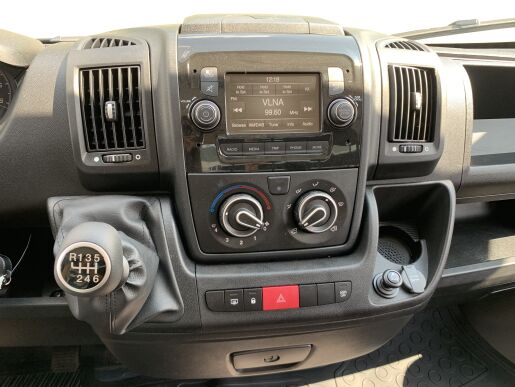 Peugeot Boxer Sklápač Kabína 335 L2 2.2L BlueHDi 103 kW / 140 k S&S BVM6