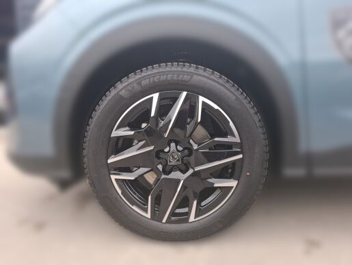 Peugeot 5008 NEW ALLURE 1.2 Hybrid 136k e-DCS6