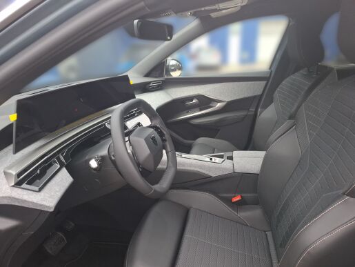 Peugeot 5008 NEW ALLURE 1.2 Hybrid 136k e-DCS6