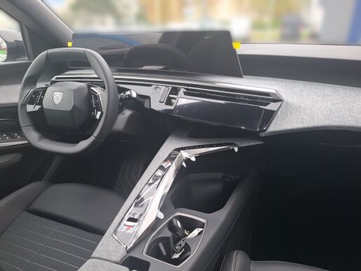 Peugeot 5008 NEW ALLURE 1.2 Hybrid 136k e-DCS6