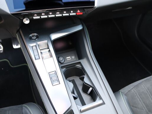 Peugeot 308 SW GT 1.5 BlueHDi 130k EAT8 