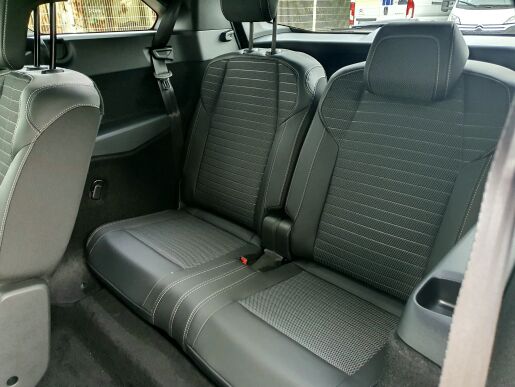 Peugeot 5008 NEW ALLURE 1.2 Hybrid 136k e-DCS6 (MHEV)