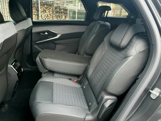 Peugeot 5008 NEW ALLURE 1.2 Hybrid 136k e-DCS6 (MHEV)