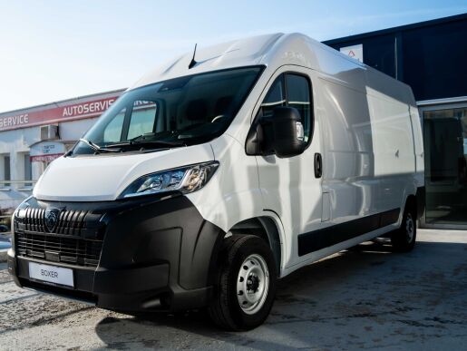 Peugeot Boxer Furgon 335 L3H2 2.2 BlueHDi 140 €6.4 MT6                   