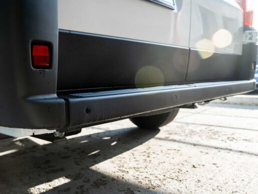 Peugeot Boxer Furgon 335 L3H2 2.2 BlueHDi 140 €6.4 MT6                   