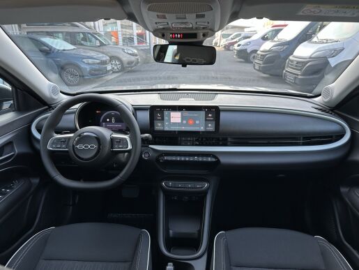 Fiat 600 Hybrid 1.2 T 100 k 6DCT Dolce Comfort