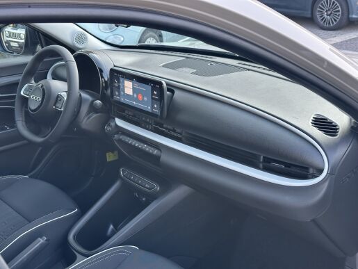 Fiat 600 Hybrid 1.2 T 100 k 6DCT Dolce Comfort