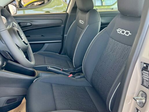 Fiat 600 DOLCE COMFORT 1.2T Hybrid 100k 6DCT   