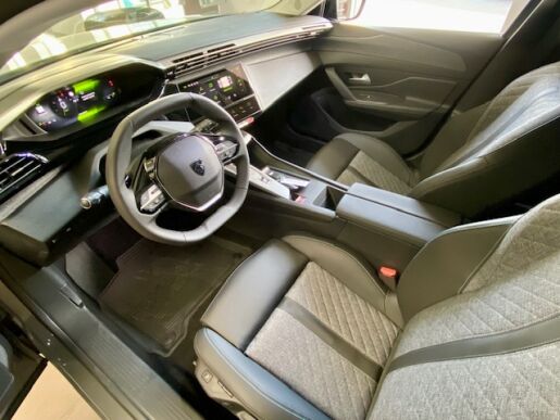 Peugeot 408 ALLURE Hybrid 48V 145k e-DCS6 ( MHEV )