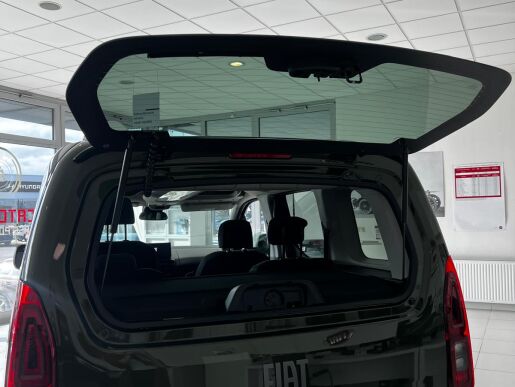 Fiat Dobló Combi Doblo Combi L1 1.5 MTJ 130k 8AT