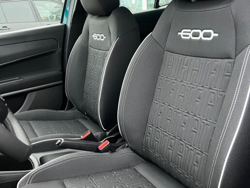 Fiat 600 600 1.2 T Hybrid 100k 6DCT