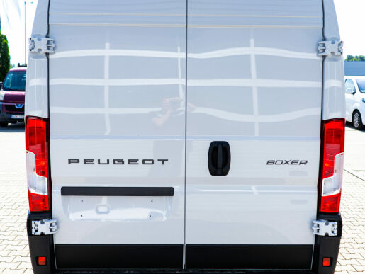 Peugeot Boxer L3H2 2.2 BlueHDi 140k Euro 6.4 MT6
