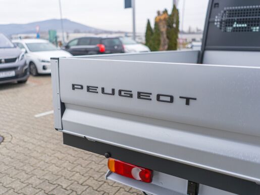 Peugeot Boxer Boxer Valník + Dvojkabína 435 2.2 BludeHDi 140 MT6