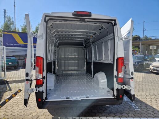 Fiat Ducato Ducato Maxi Dodávka L4H2 2,2MTJ 180k 9AT