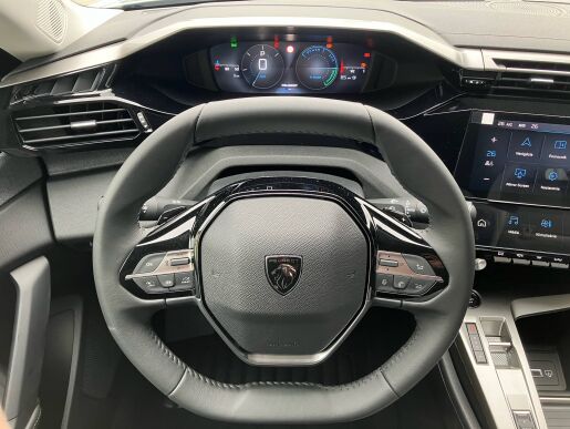 Peugeot 408 ALLURE Hybrid 145k e-DCS6 ( MHEV )