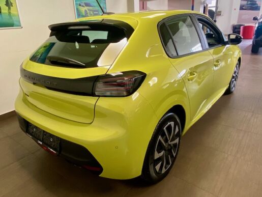 Peugeot 208 208 NEW  STYLE  1.2 PureTech  75k BVM5