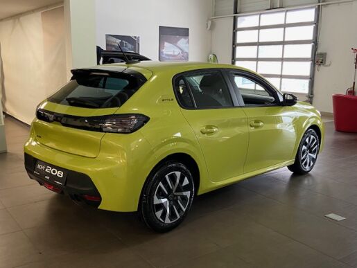 Peugeot 208 208 NEW  STYLE  1.2 PureTech  75k BVM5