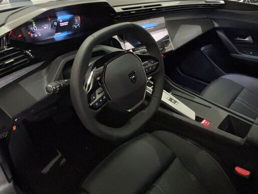 Peugeot 308 SW Peugeot 308 SW 1.2 PureTech 130 EAT-8