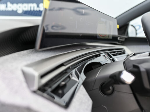 Peugeot 3008 ALLURE 1.2 Hybrid 145k e-DCS6