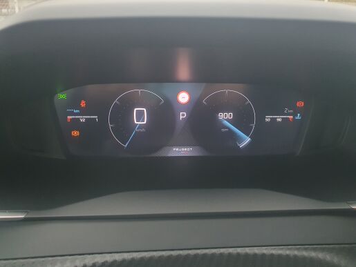 Peugeot 2008 ALLURE 1.2 PureTech 130k EAT8