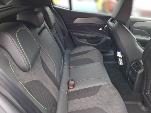 Peugeot 408 GT 1.2 PureTech 130k EAT8