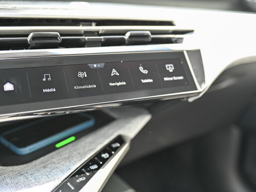 Peugeot 3008 ALLURE 1.2 Hybrid 145k e-DCS6